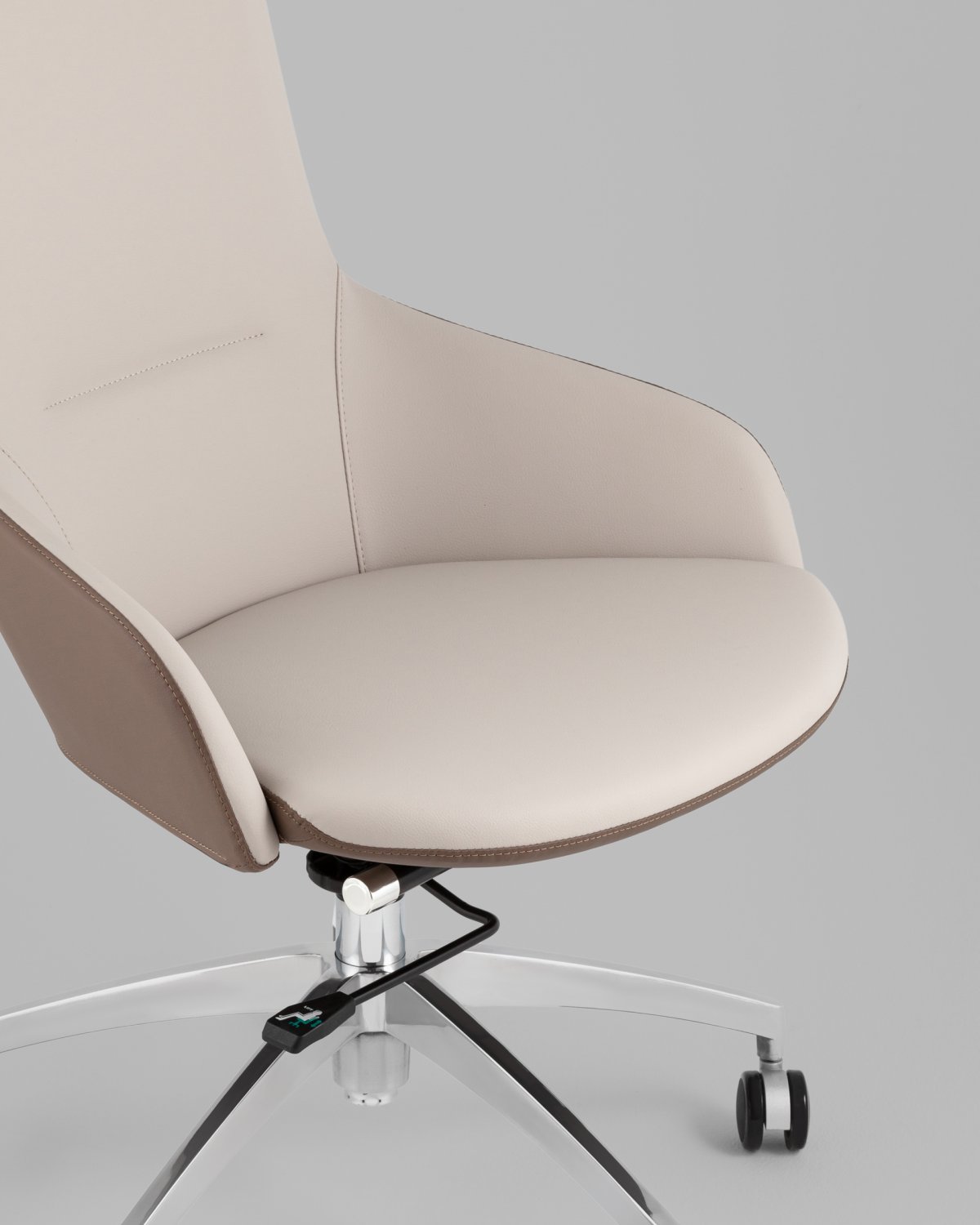 Кресло руководителя TopChairs Soulo светло-серый, коричневый фото 15