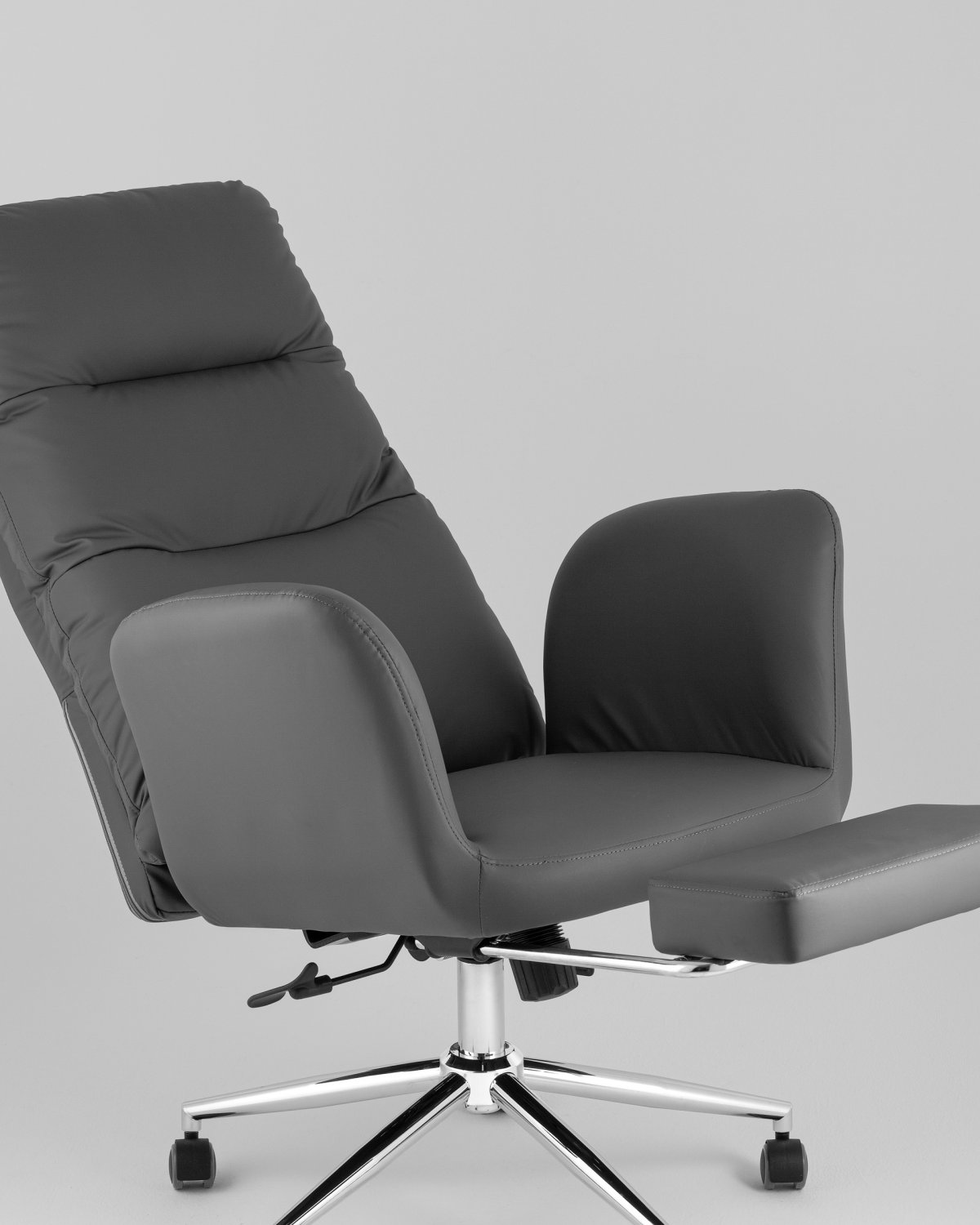 Кресло руководителя TopChairs Solid NC с оттоманкой серый фото 10