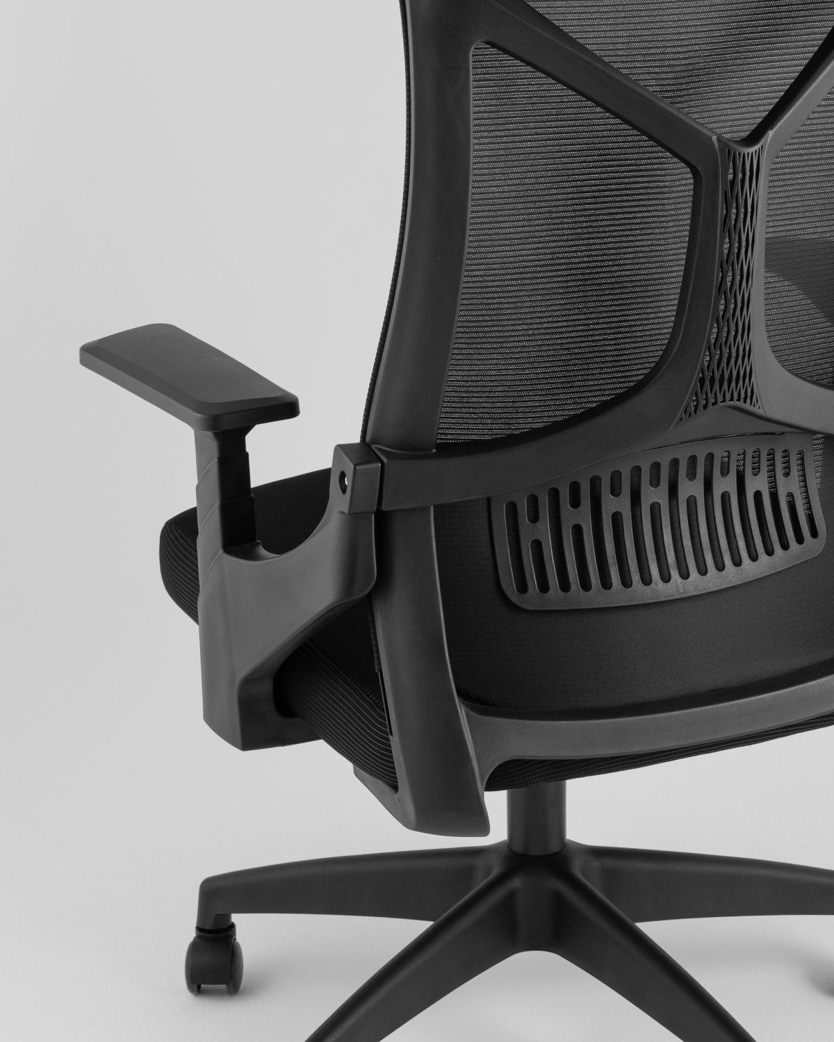 Кресло офисное TopChairs Optimo черный фото 7